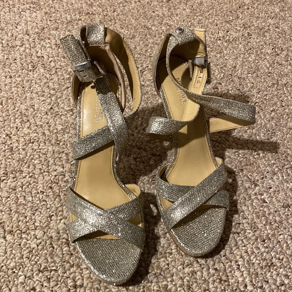 Gorgeous MK Michael Kors heels. 8.5. Excellent condition.
